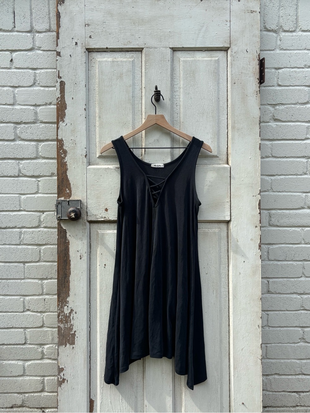 Sleeveless Black Lace-Up Swing Dress